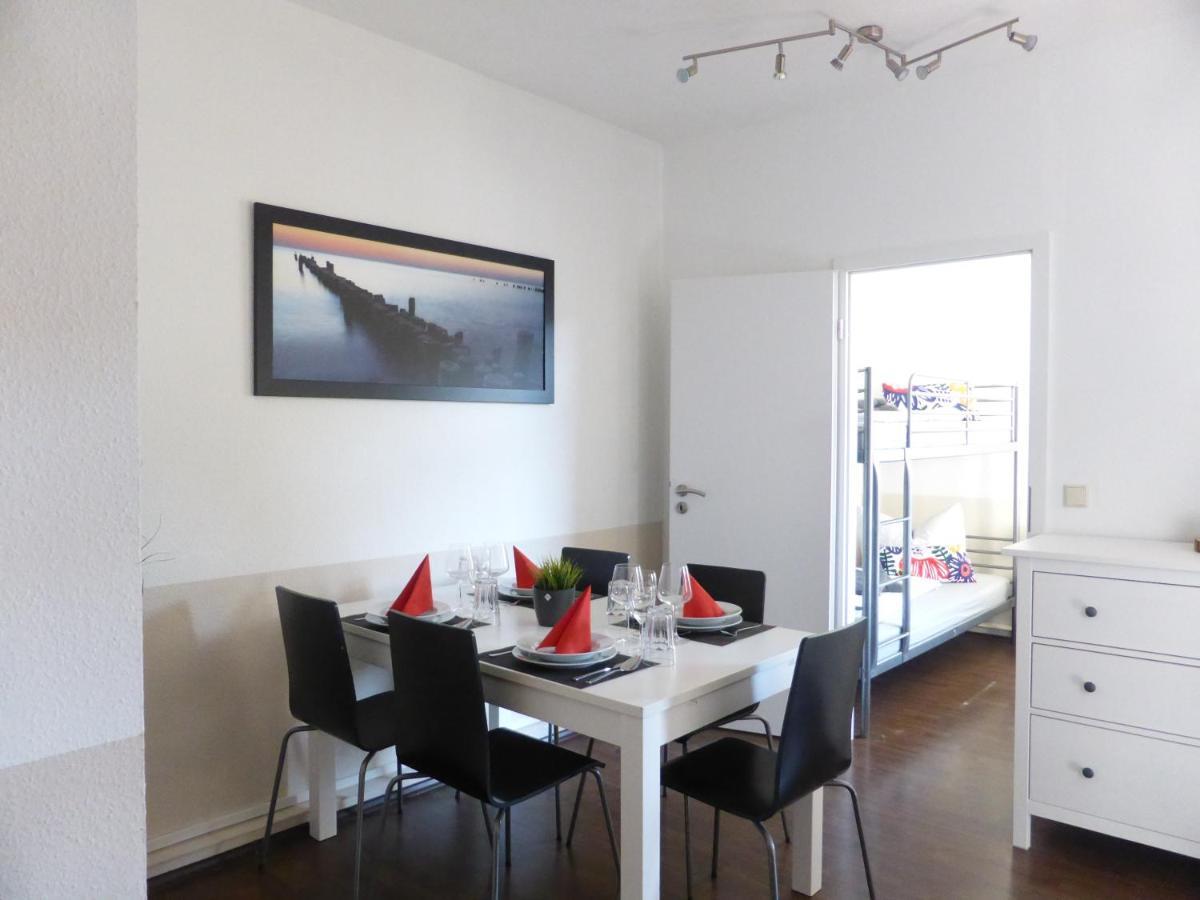 Ferienwohnung Friedrich Schiller, 2 Schlafzimmer, Balkon,Kostenloses Wifi, Naehe Zentrum, Jena Buitenkant foto