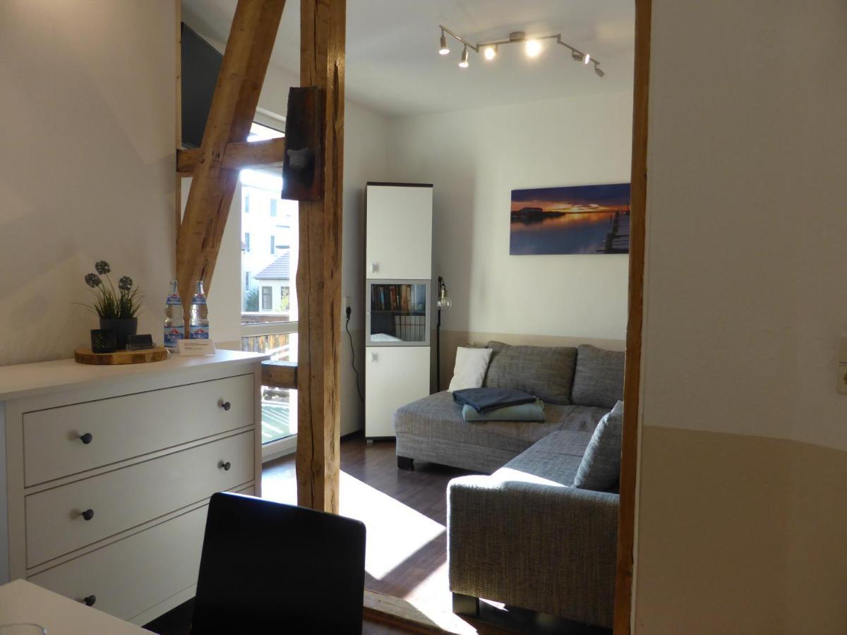 Ferienwohnung Friedrich Schiller, 2 Schlafzimmer, Balkon,Kostenloses Wifi, Naehe Zentrum, Jena Buitenkant foto